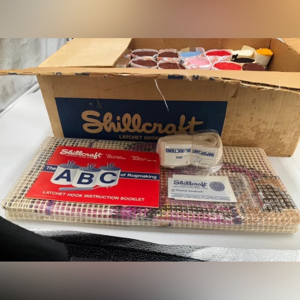 Vintage shillcraft 100% wool rag making kit #235 45”x45” Latch Hook Kit.